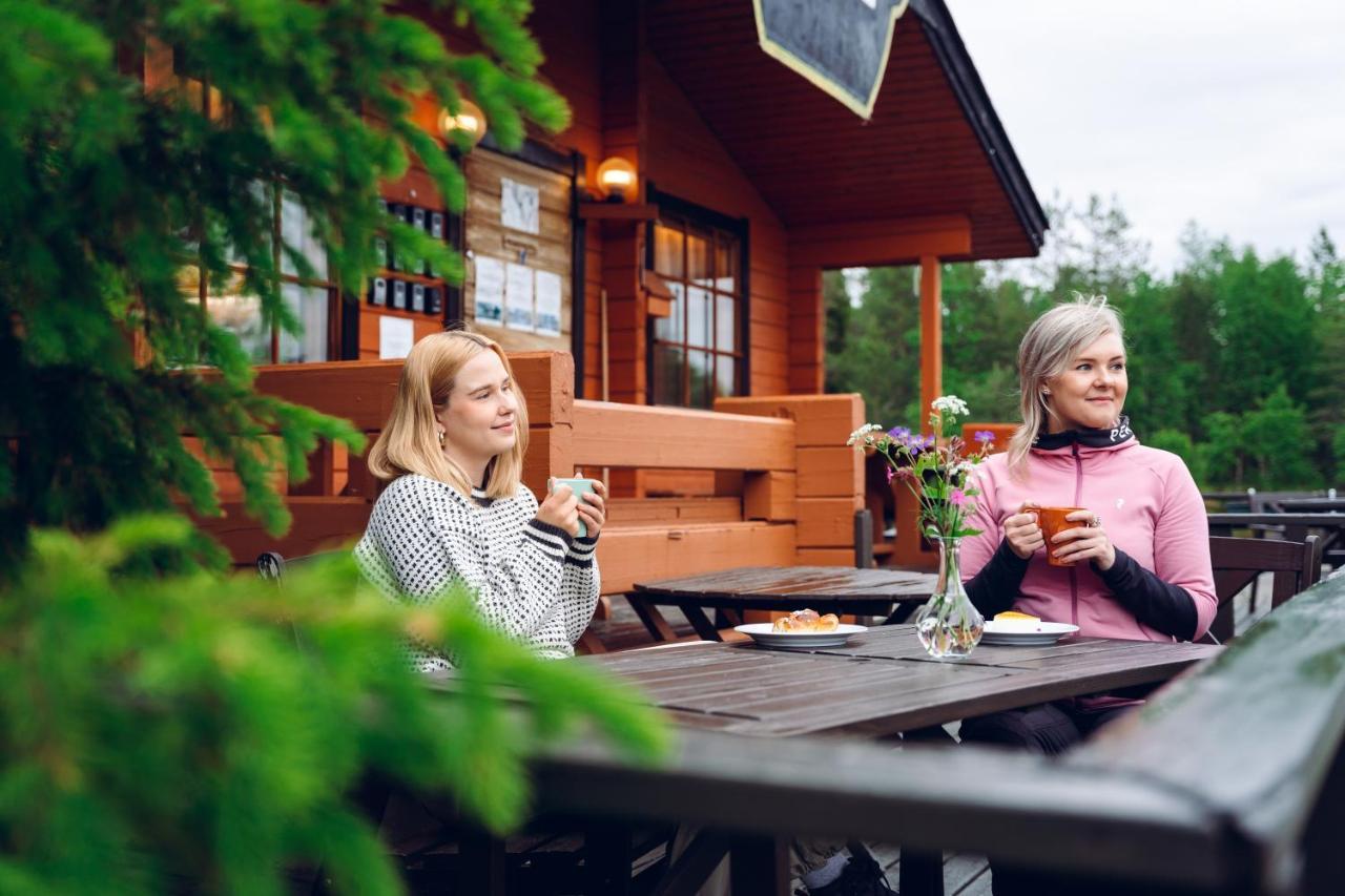 Peurasuvanto Moekit & Camping Exteriör bild