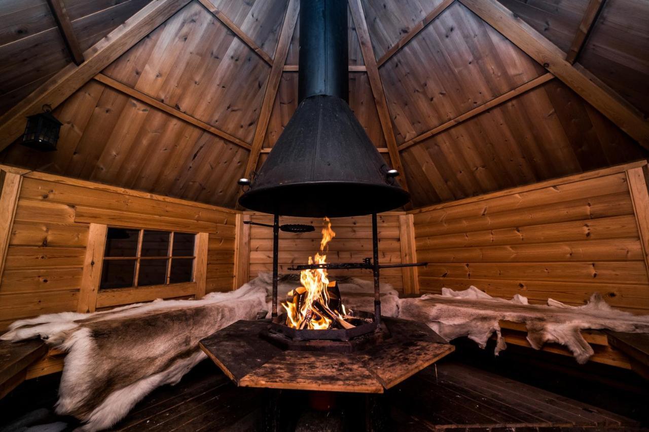 Peurasuvanto Moekit & Camping Exteriör bild