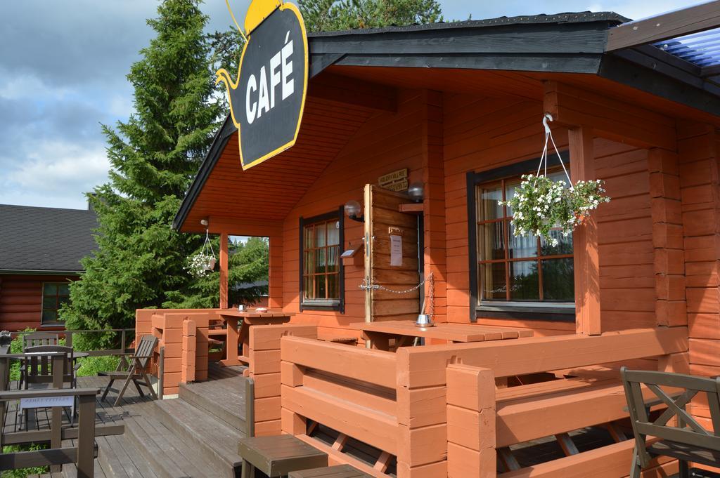 Peurasuvanto Moekit & Camping Exteriör bild