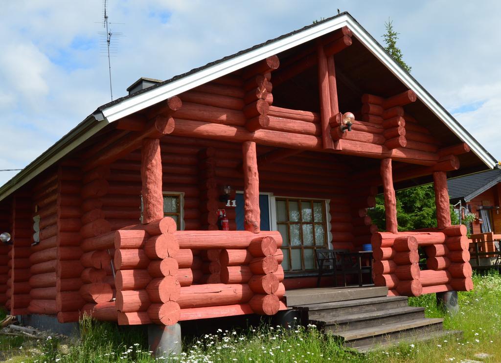 Peurasuvanto Moekit & Camping Exteriör bild