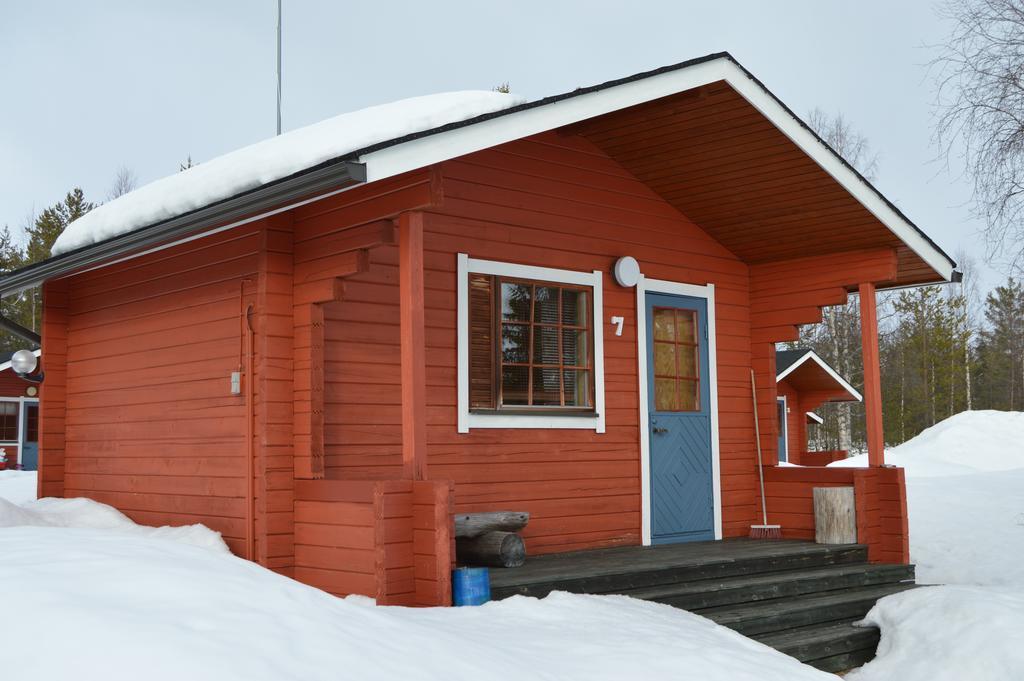 Peurasuvanto Moekit & Camping Exteriör bild