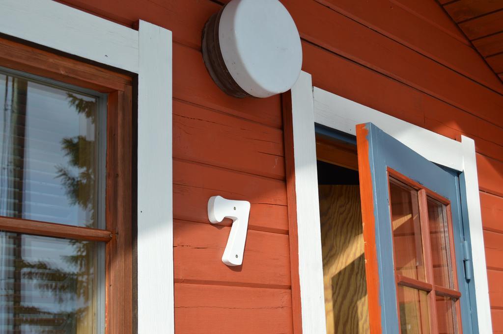 Peurasuvanto Moekit & Camping Exteriör bild