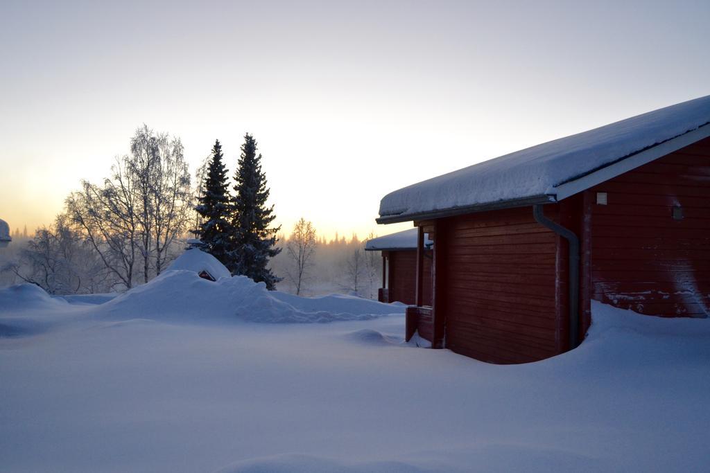 Peurasuvanto Moekit & Camping Exteriör bild