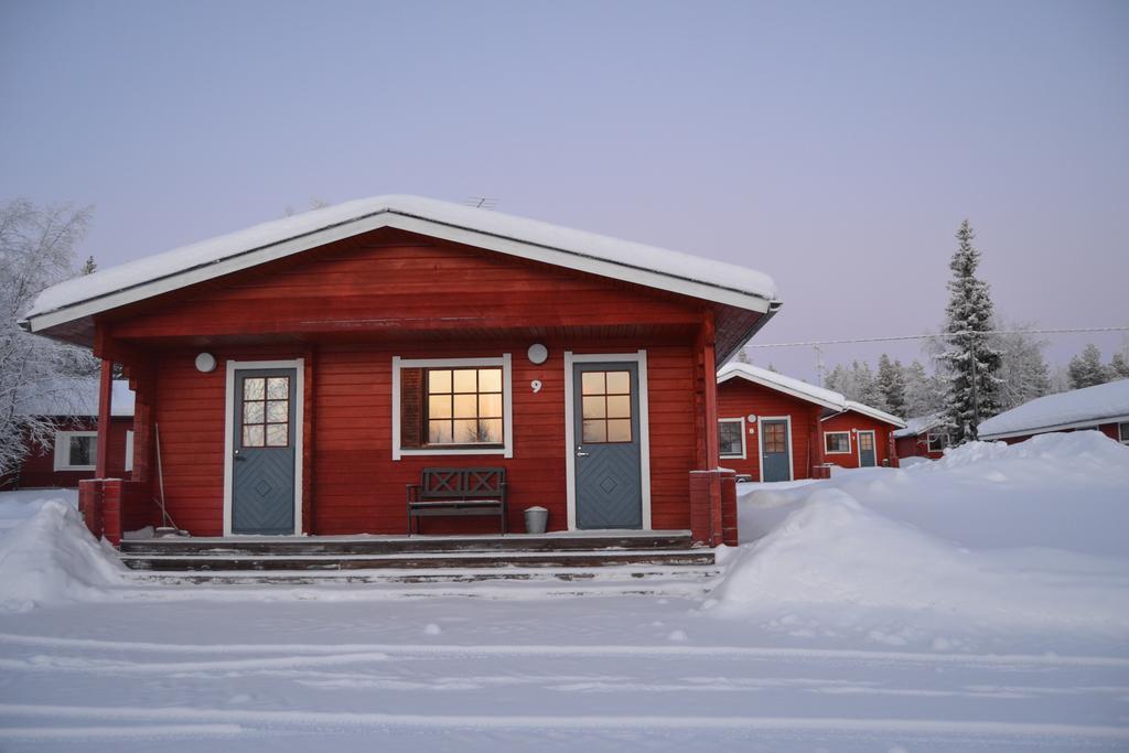 Peurasuvanto Moekit & Camping Exteriör bild